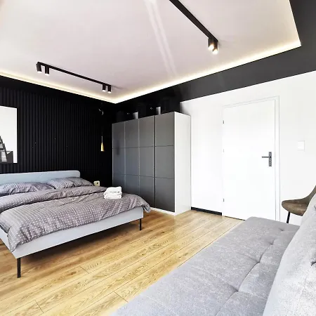 Gliniana ~ Self Check-in 24h ~ Lift Daire Wroclaw