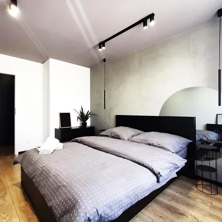 Apartment Gliniana ~ Self Check-in 24h ~ Lift *