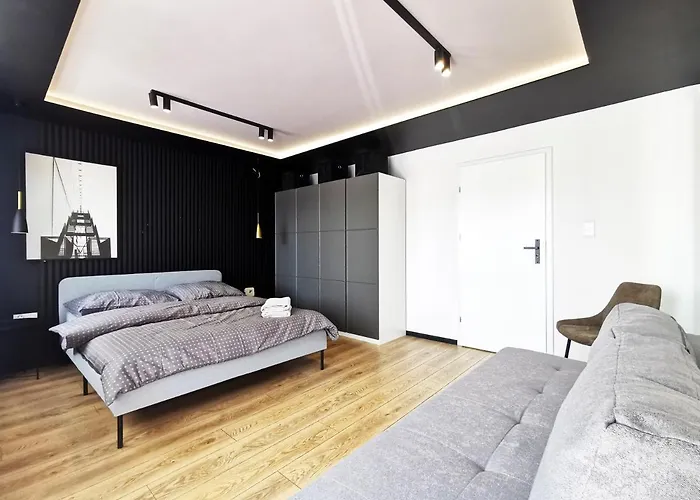 Gliniana ~ Self Check-in 24h ~ Lift Apartment Wroclaw