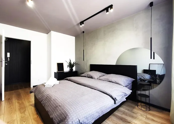 Apartment Gliniana ~ Self Check-in 24h ~ Lift *