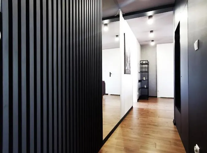 Apartment Gliniana ~ Self Check-in 24h ~ Lift Wroclaw